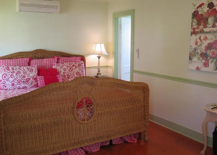 Yellow House B&B