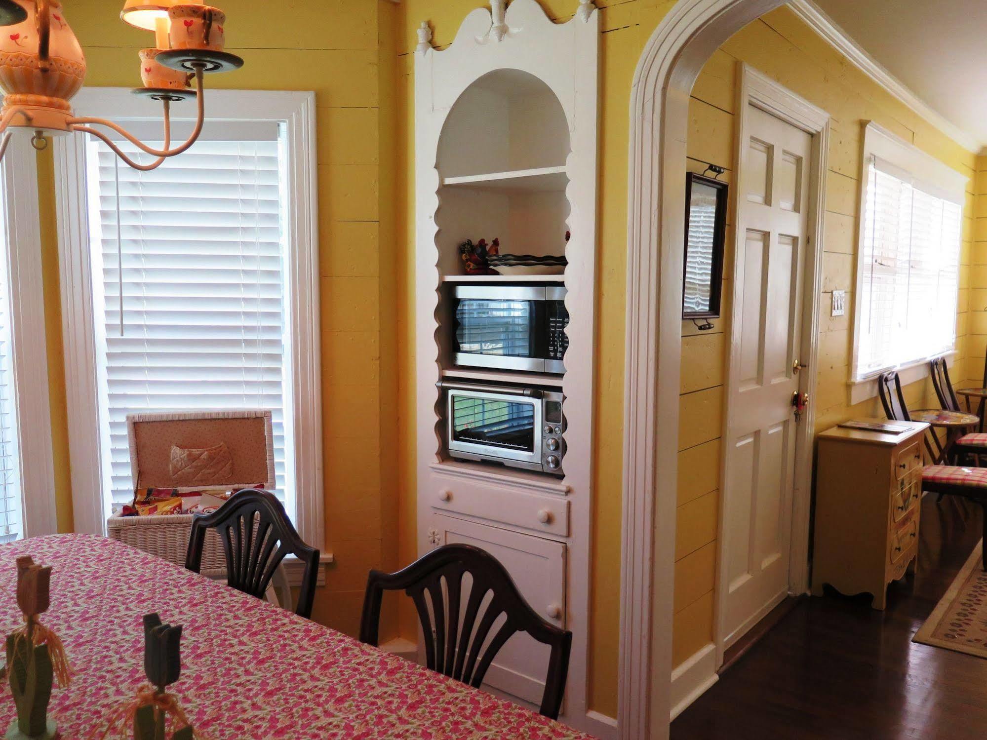 Yellow House 3* Salado